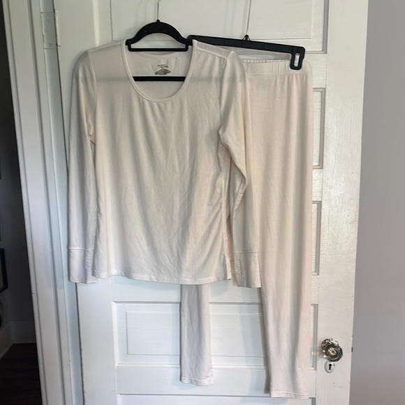Women's Modern Movement Cream Sleepwear Set - Picture 1 of 4